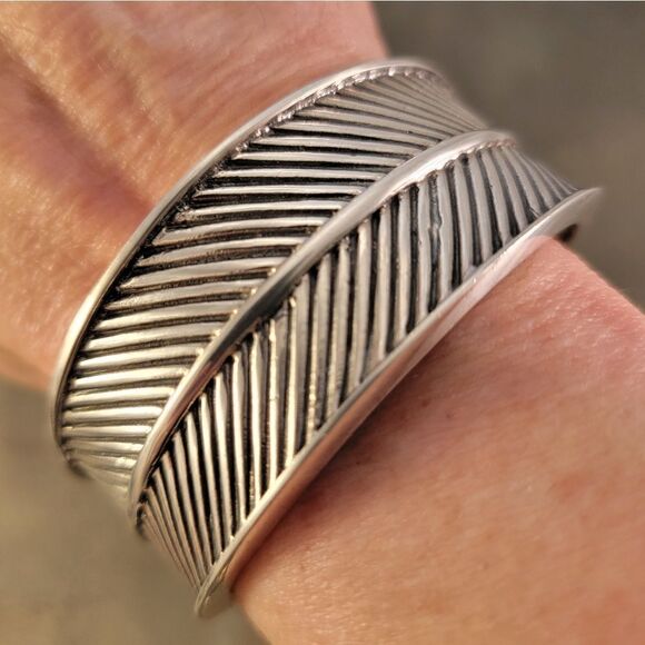 Sterling Artisan Leaf Inspired Cuff Bracelet - Picture 7 of 10